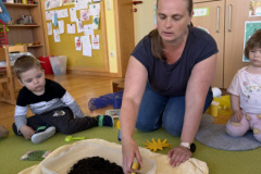 Bald-kommt-der-Osterhase-53